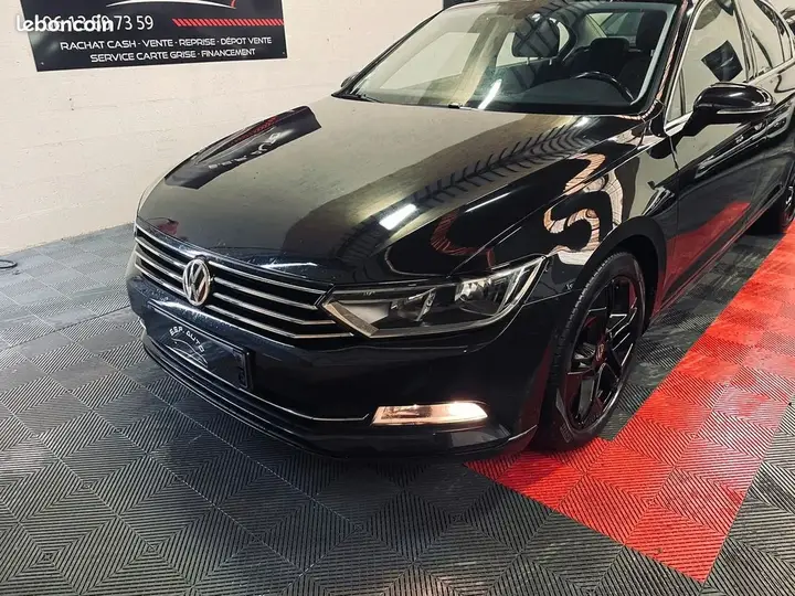 Volkswagen Passat 2019 photo 2