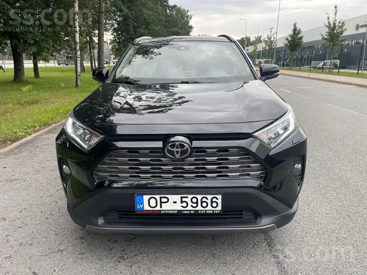 Toyota Rav4 2020 photo 2
