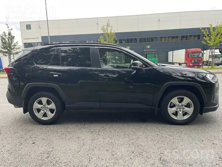 Toyota Rav4 2020 photo 4