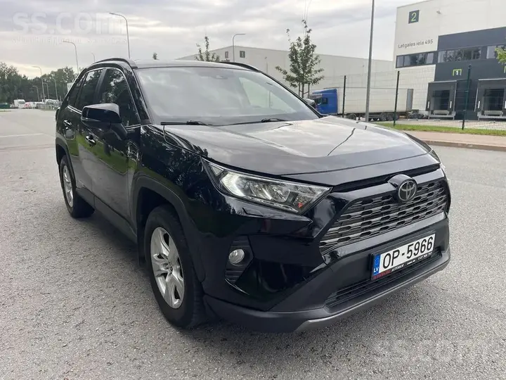 Toyota Rav4 2020 photo 3
