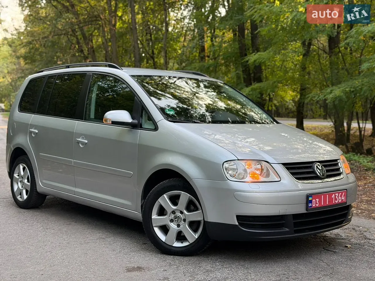 Volkswagen Touran 2006 photo 3