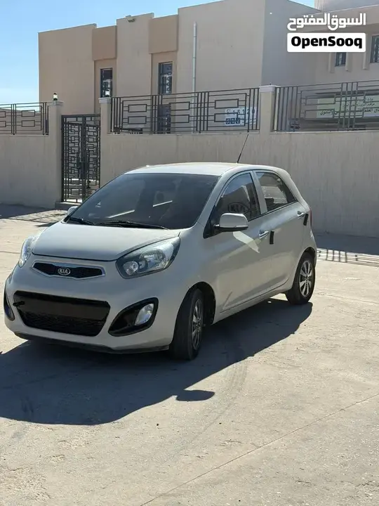 Kia Morning 2013 photo 2