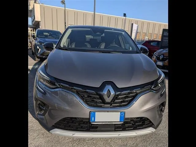 Renault Captur 2022 photo 3