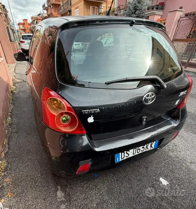 Toyota Yaris 2008 photo 4