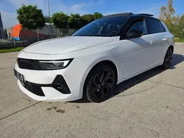 Opel Astra 2023 photo 2