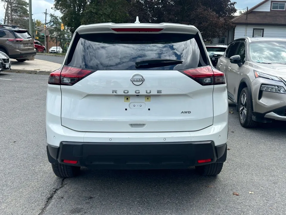 Nissan Rogue 2024 photo 3