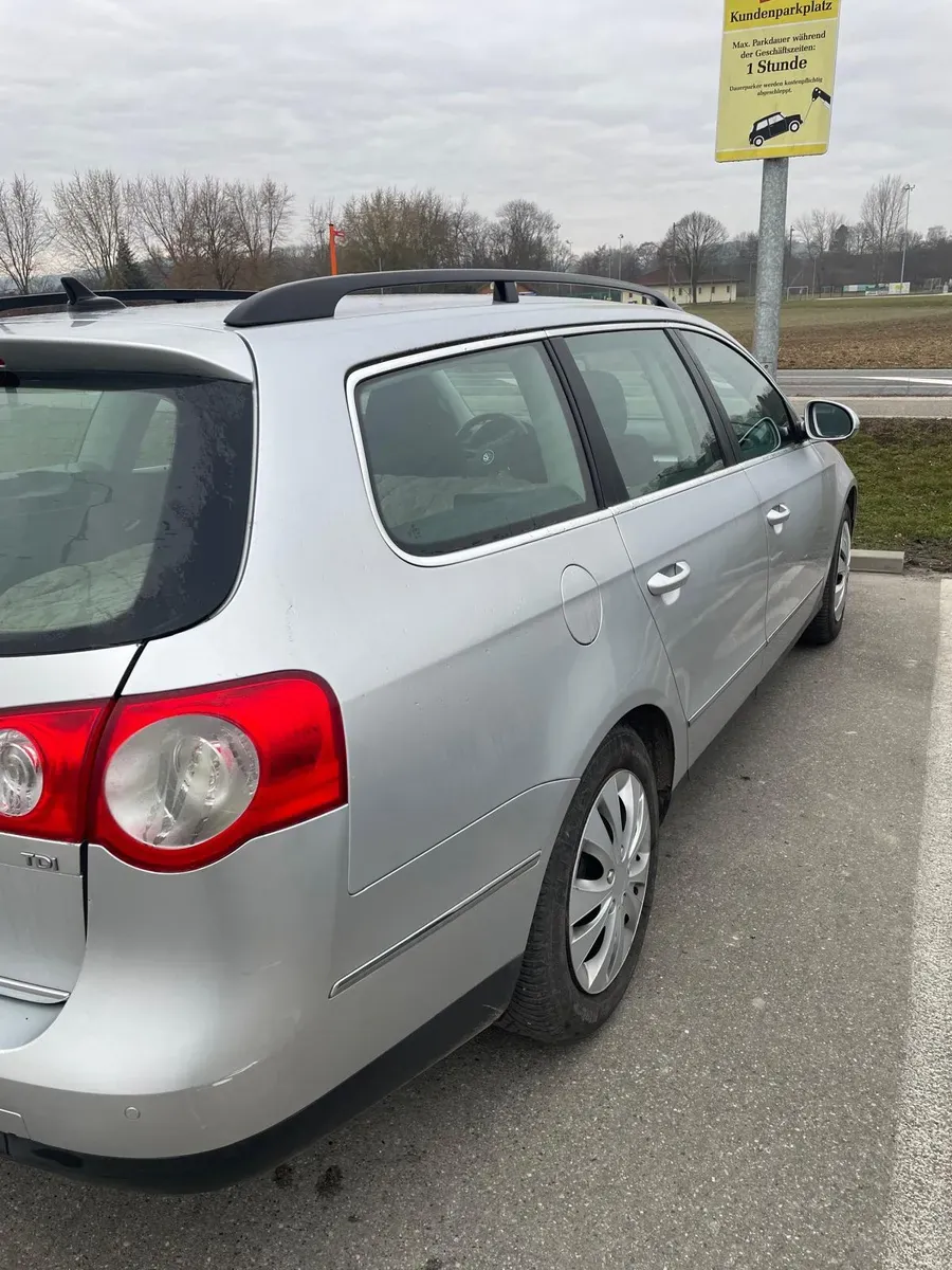 Volkswagen Passat 2006 photo 2