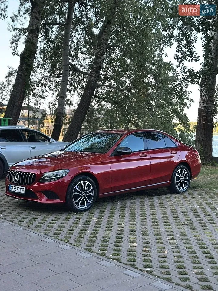 Mercedes-Benz C-Class 2018 photo 3