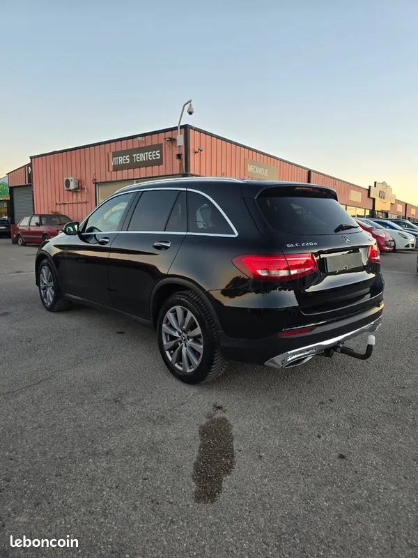 Mercedes-Benz Glc 2019 photo 3