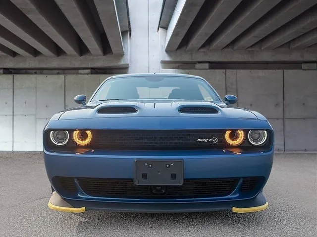 Dodge Challenger 2022 photo 2