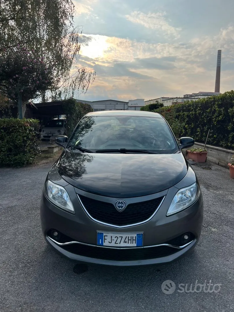 Lancia Ypsilon 2017 photo 3