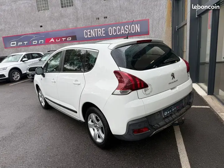 Peugeot 3008 2015 photo 2