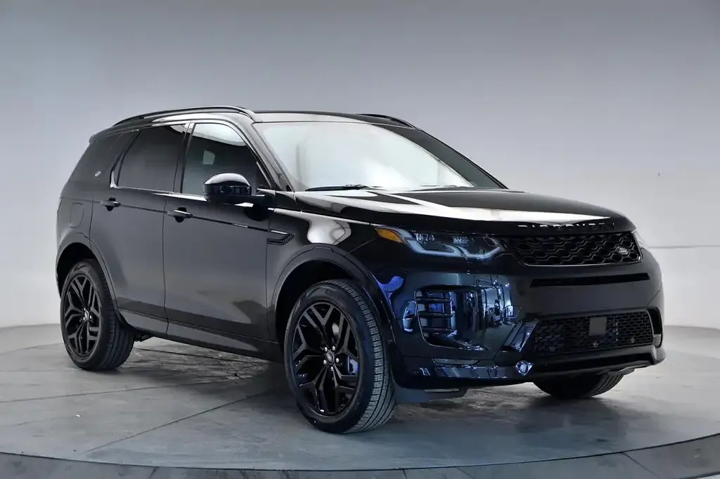Land Rover Discovery Sport 2026 photo 3