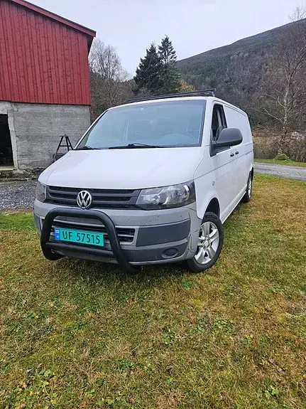 Volkswagen Transporter 2012 photo 2