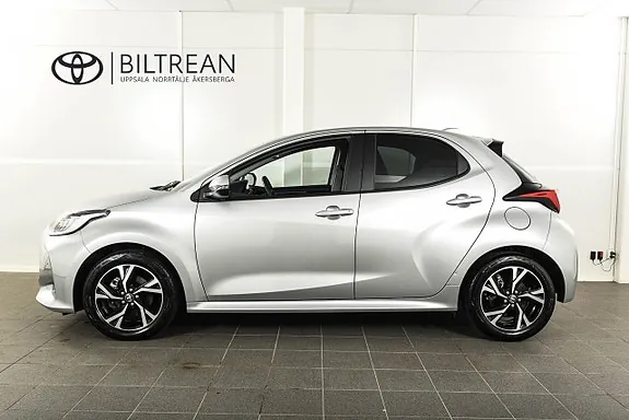 Toyota Yaris 2024 photo 2