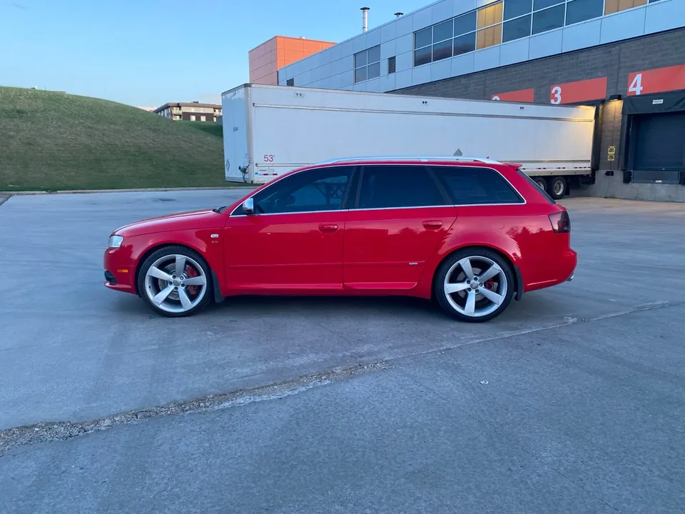 Audi S4 Avant 2006 photo 2