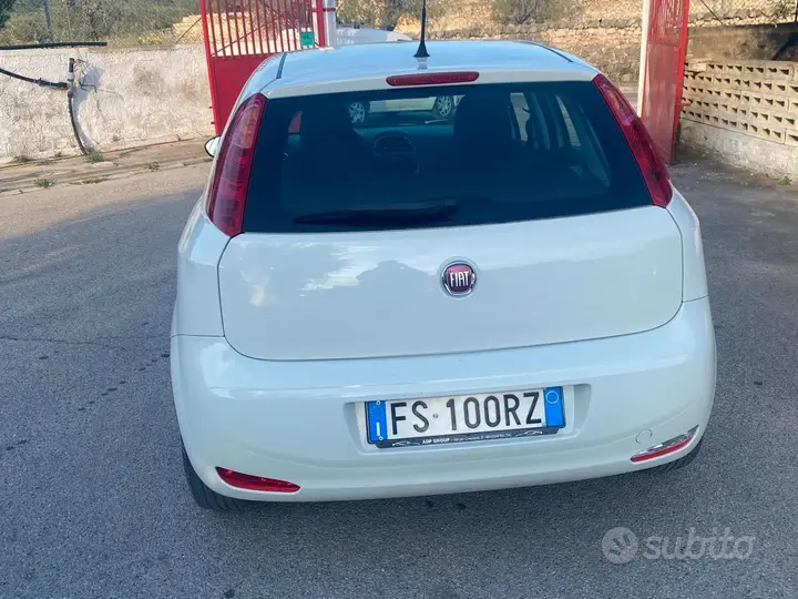 Fiat Punto 2018 photo 4