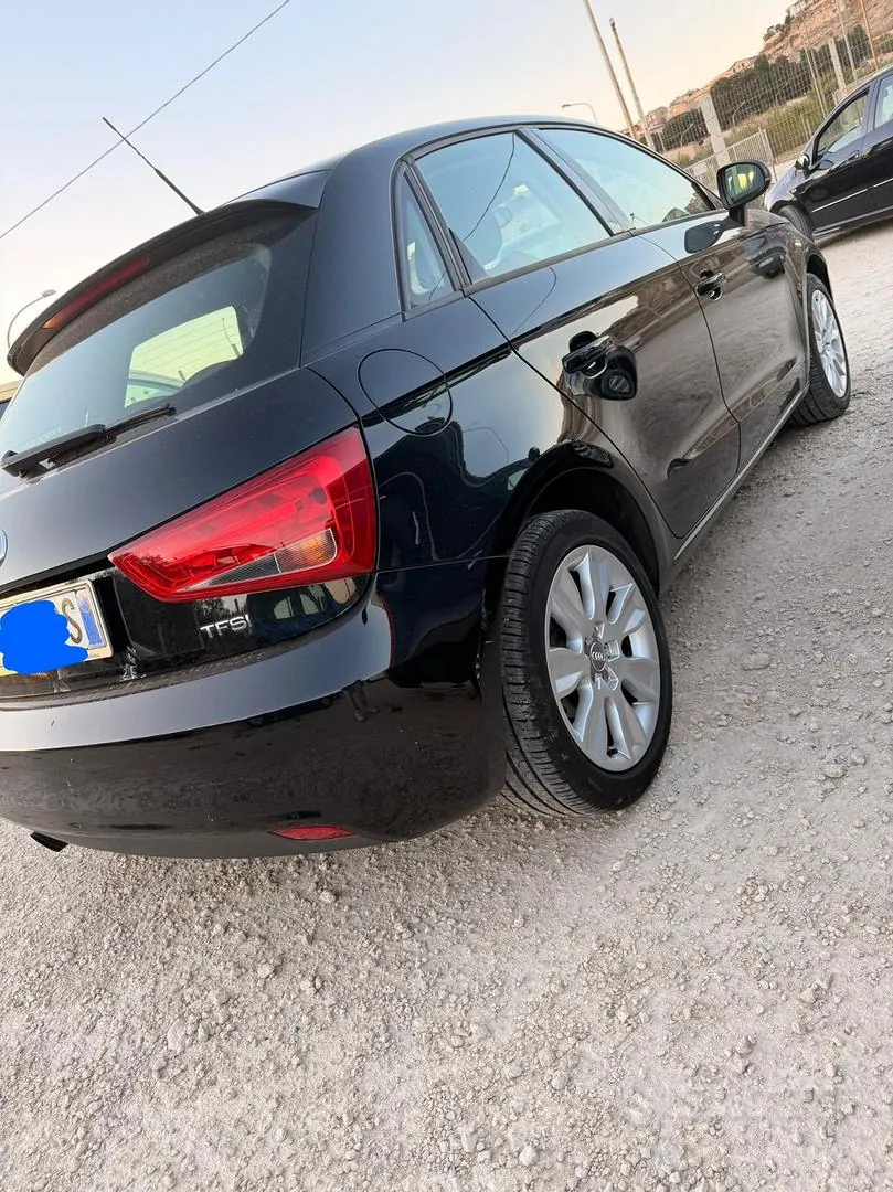 Audi A1 2012 photo 4
