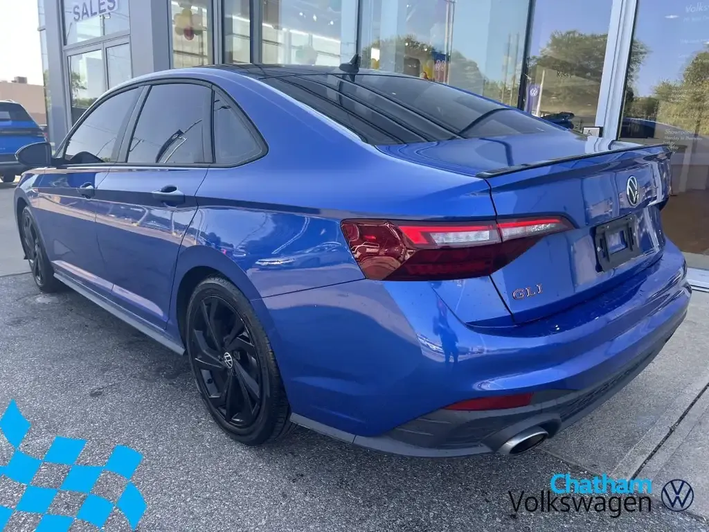 Volkswagen Jetta 2024 photo 3