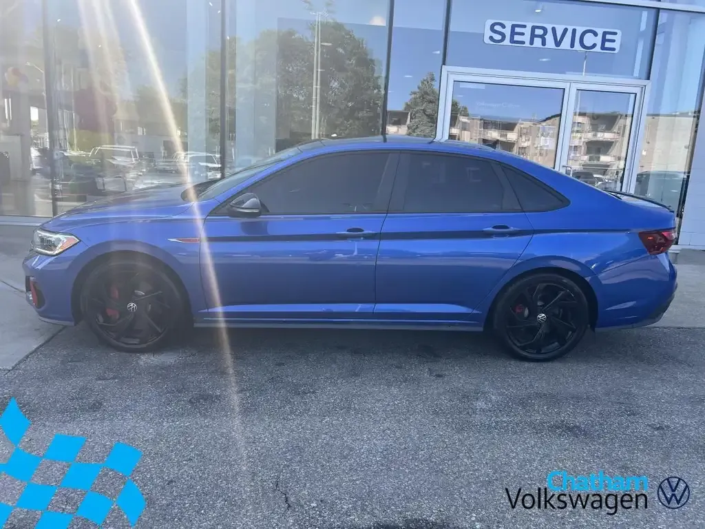 Volkswagen Jetta 2024 photo 2