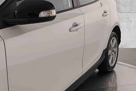 Volvo V40 Cross Country 2014 photo 4