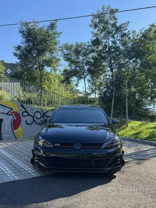 Volkswagen Golf Gti 2017 photo 3