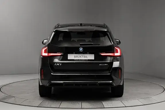 BMW Ix1 2023 photo 3