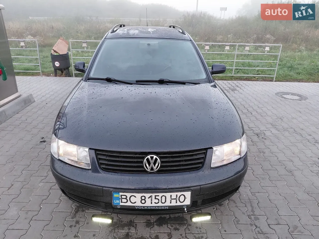 Volkswagen Passat 1997 photo 2