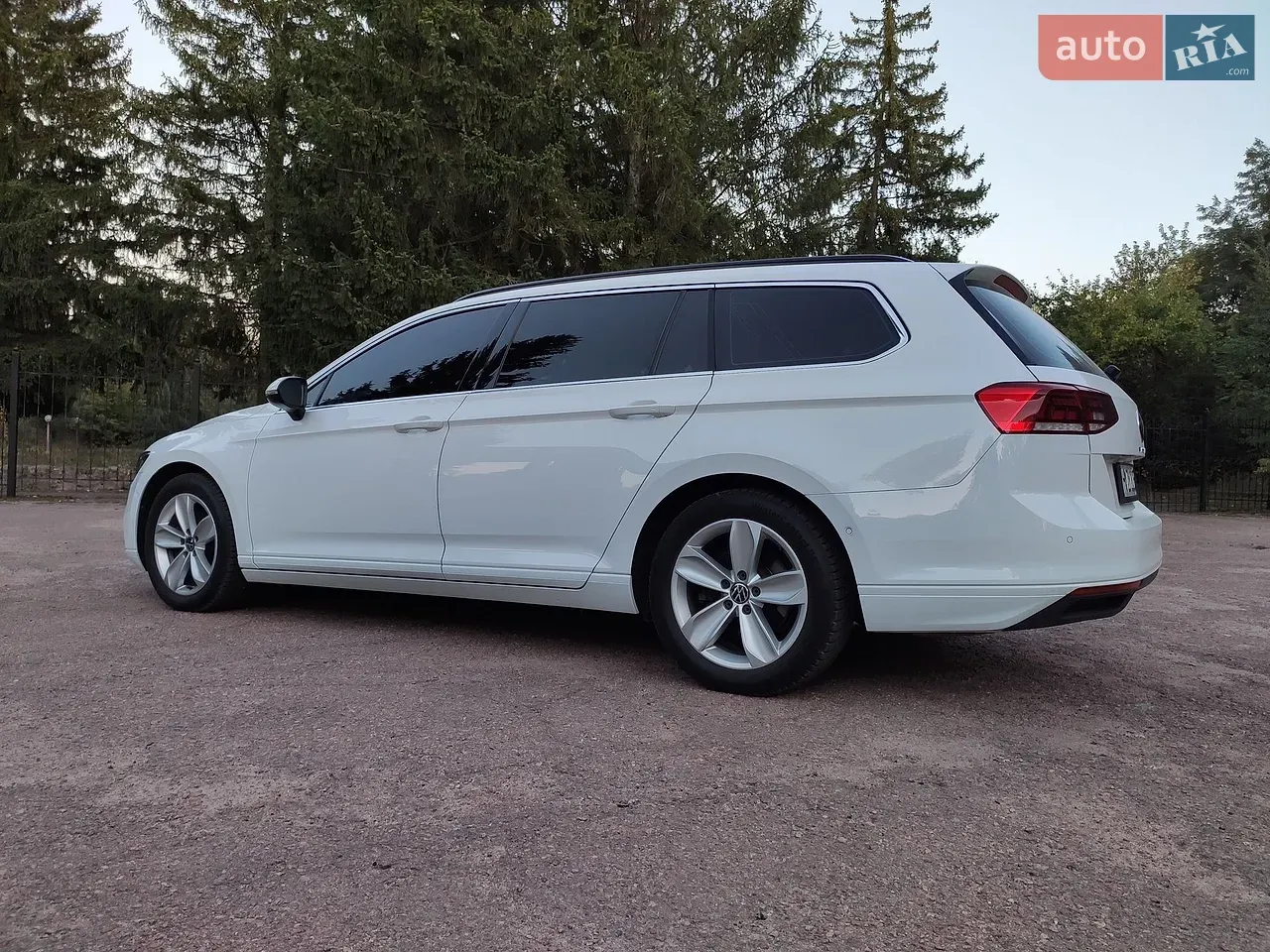 Volkswagen Passat 2020 photo 5