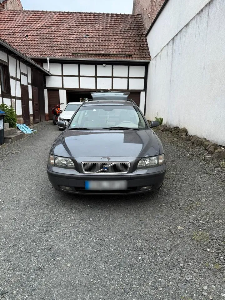 Volvo V70