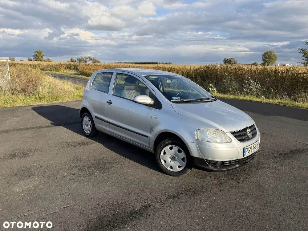 Volkswagen Fox 2006 photo 2
