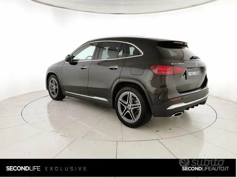 Mercedes-Benz Gla 2023 photo 4