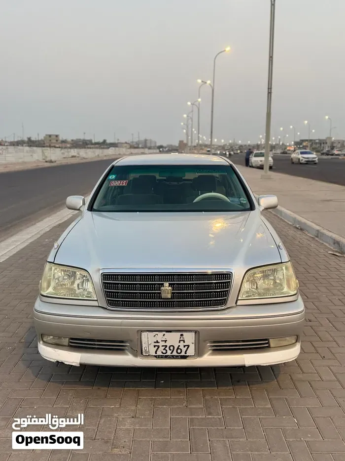 Toyota Crown 2002 photo 5