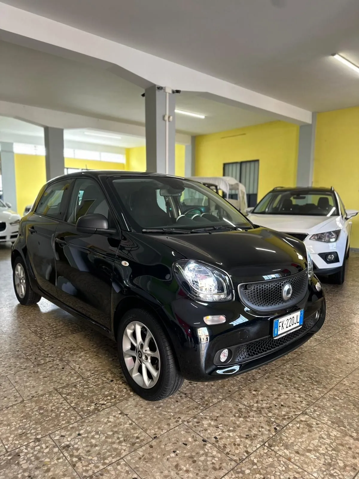 Smart Forfour 2017 photo 2