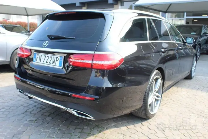 Mercedes-Benz E 2018 photo 2