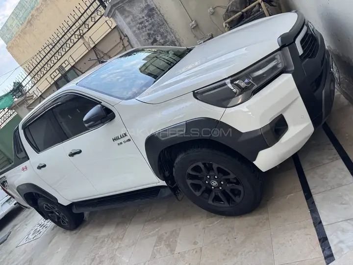 Toyota Hilux