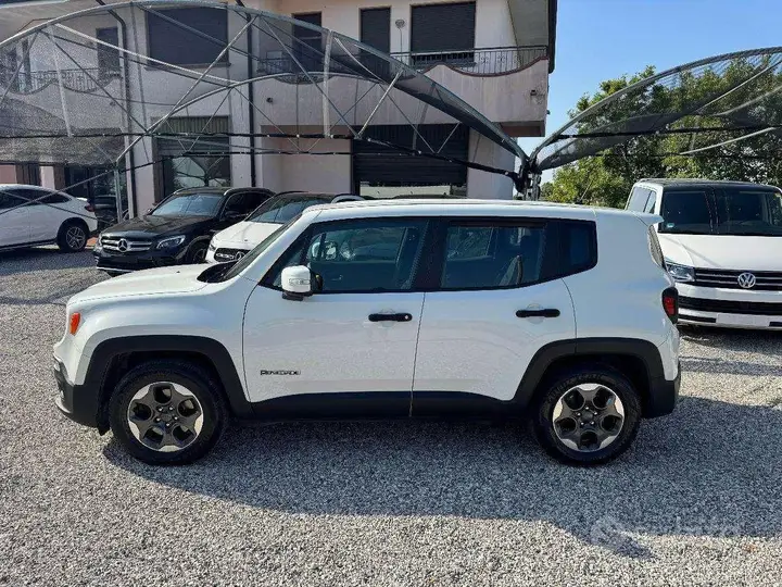 Jeep Renegade 2016 photo 3