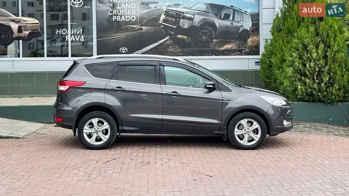 Ford Kuga 2015 photo 4