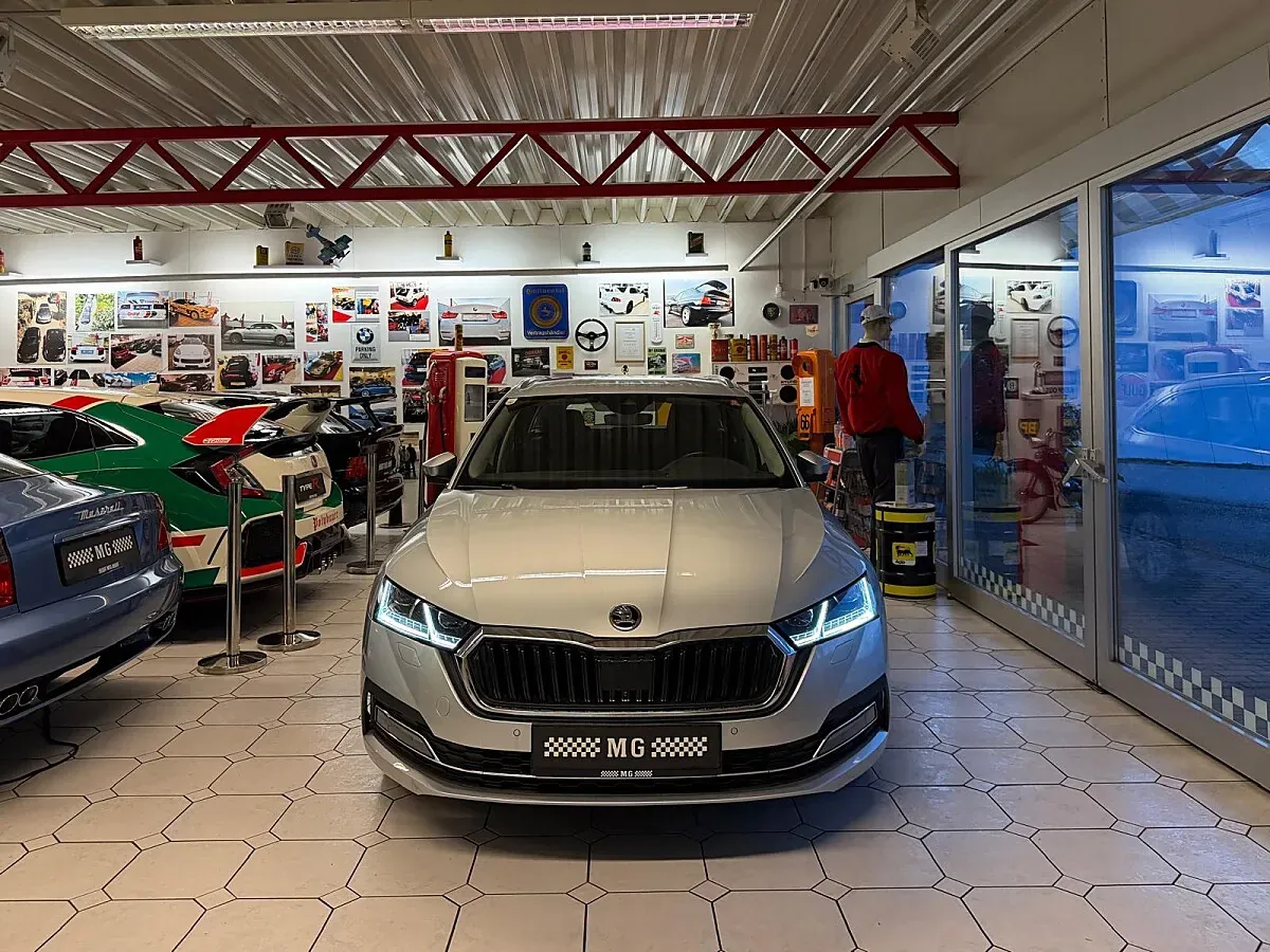 Skoda Octavia 2023 photo 3