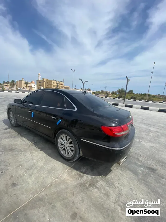 Hyundai Azera 2010 photo 2