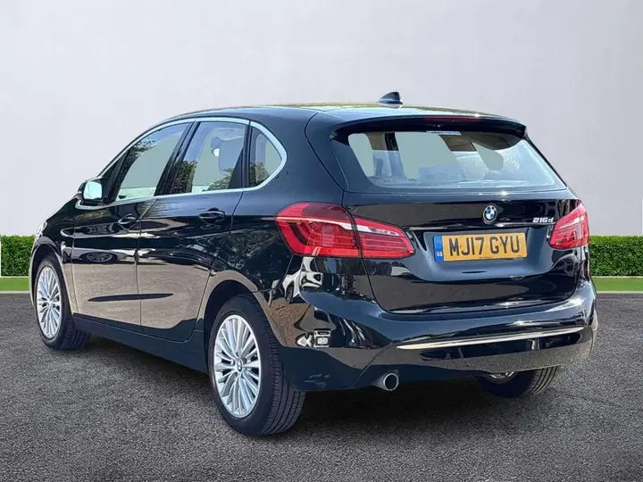 BMW 2 Series Active Tourer 2017 photo 2