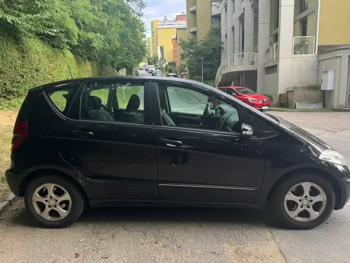 Mercedes-Benz A-Class 2007 photo 2