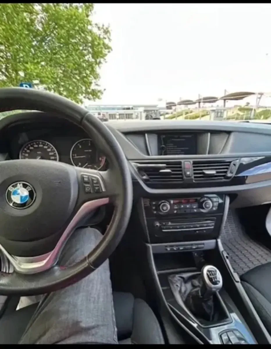 BMW X1 2013 photo 3