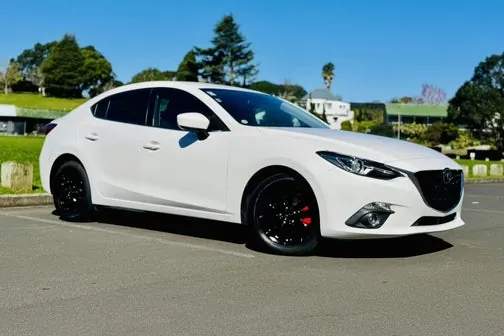 Mazda Axela