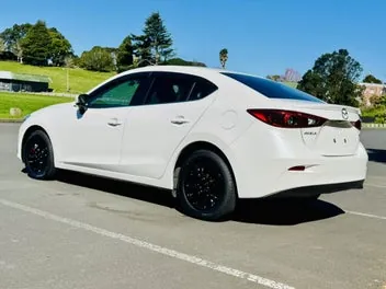 Mazda Axela 2014 photo 3
