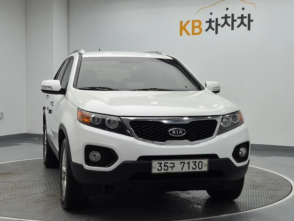 Kia Sorento 2011 photo 4