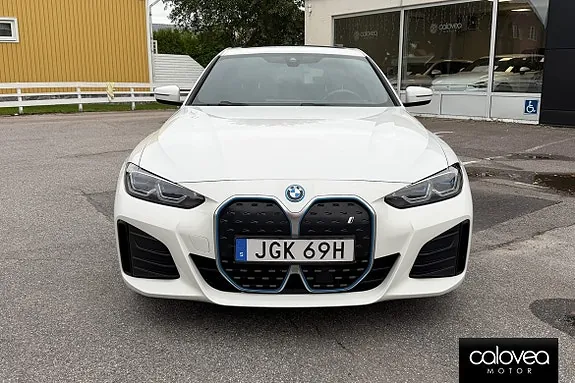BMW I4 2024 photo 3