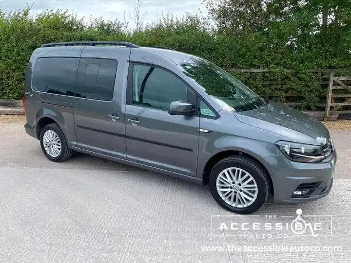 Volkswagen Caddy Maxi 2019 photo 3