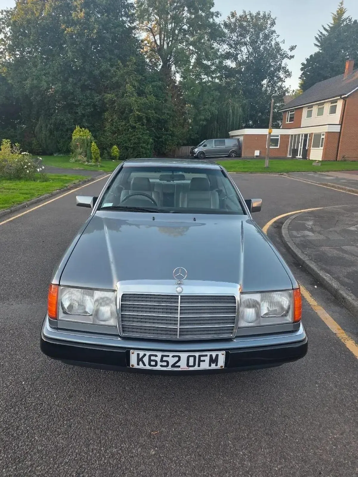 Mercedes-Benz 230Ce