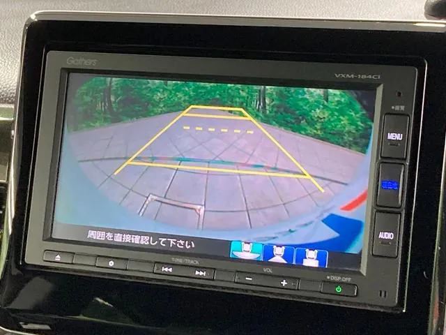 Honda N-Box 2018 photo 4